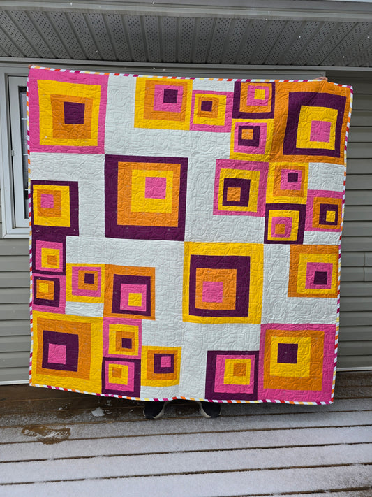 Moderne Squares Quilt