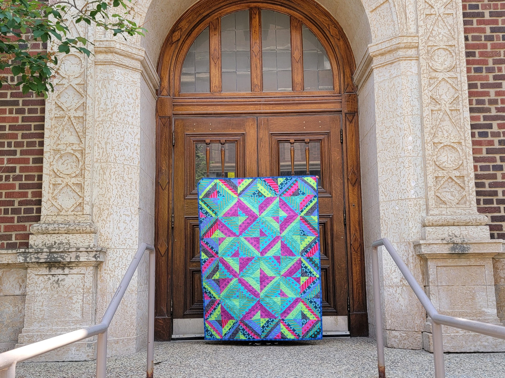 Foursquare Quilt Pattern Booklet, Beginner Friendly (36x54, 54x72)