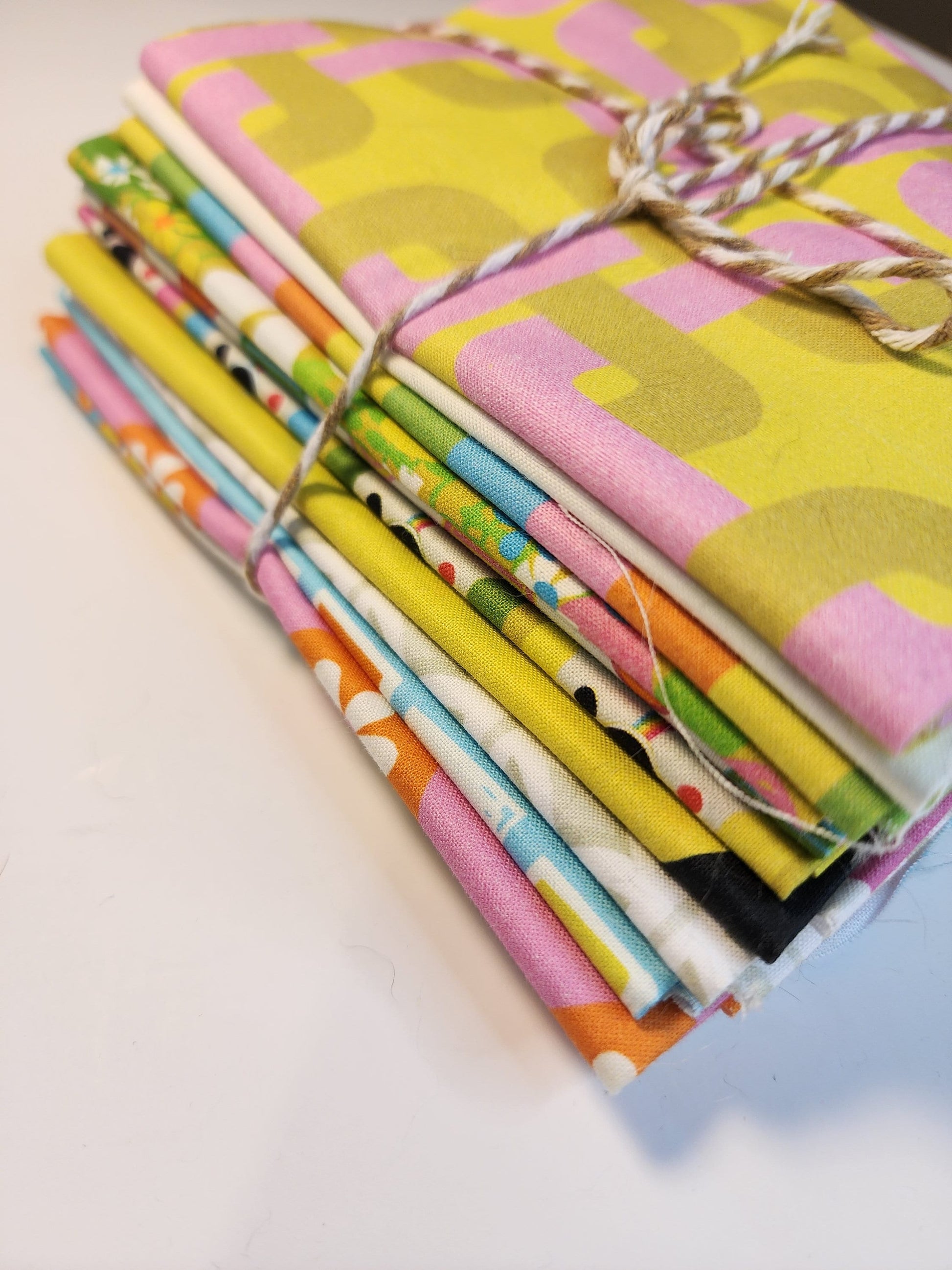 Paintbrush Studio Fabric, "Sunshine Inn" by Lysa Flower, fat quarter bundle 11 FQs il_fullxfull.5195502890_jhk5 Gingerberry Quilts