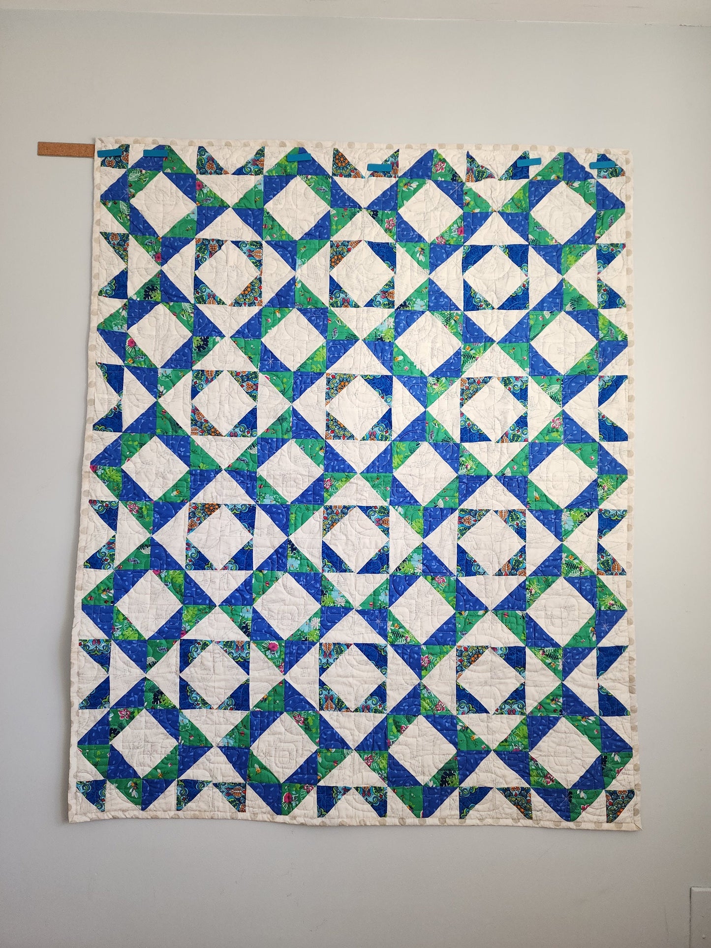 Lynn County Quilt Pattern, Scrap Friendly Design, Baby Throw Twin